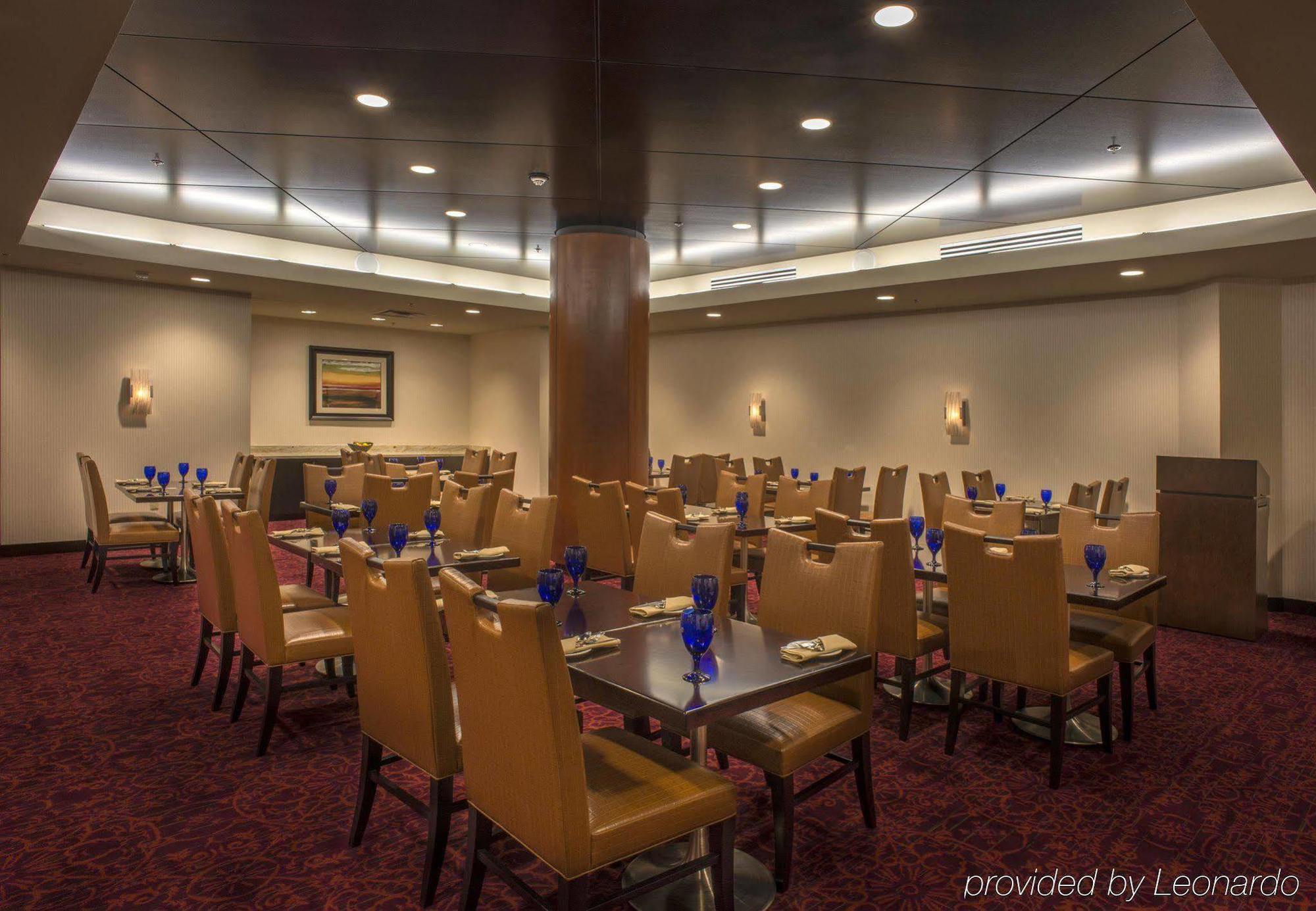 Tulsa Marriott Southern Hills Restoran fotoğraf